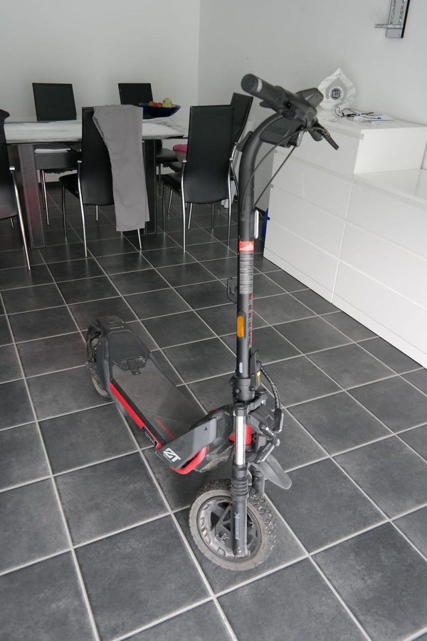 Schadengutachten für E-Scooter in Meerbusch